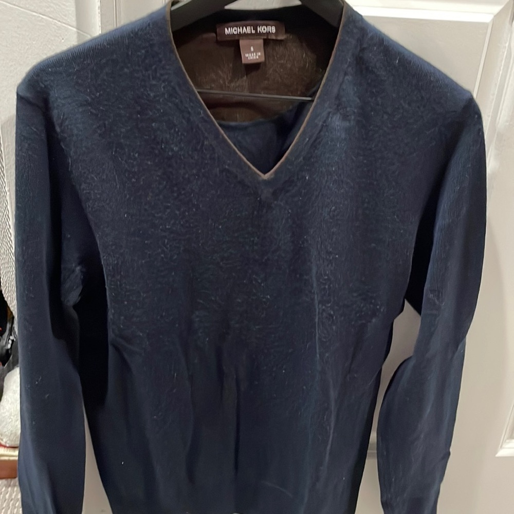 Michael Kors wool vneck sweater